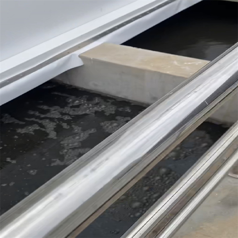 таза HDPE жана кайра иштетилген HDPE